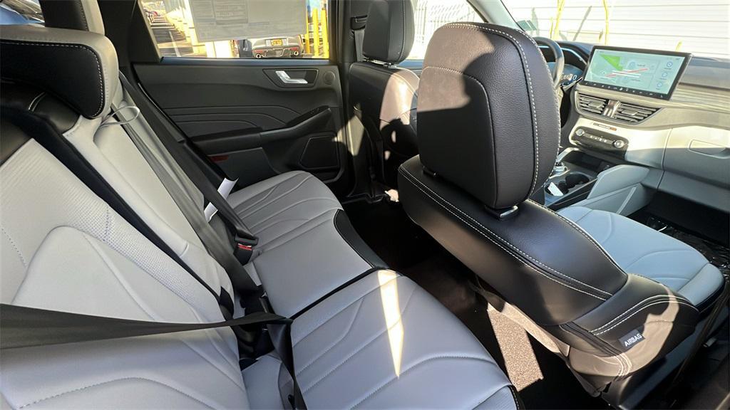 new 2025 Ford Escape PHEV car, priced at $46,015