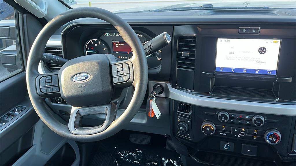 new 2025 Ford F-250 car, priced at $72,500