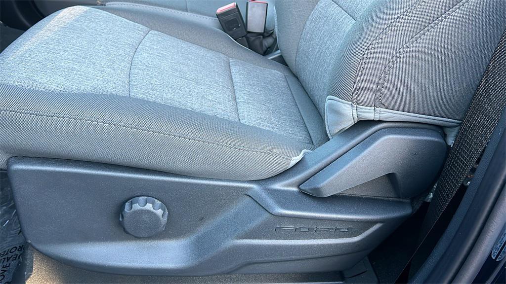 new 2025 Ford F-250 car, priced at $72,500