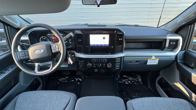 new 2025 Ford F-250 car, priced at $72,500
