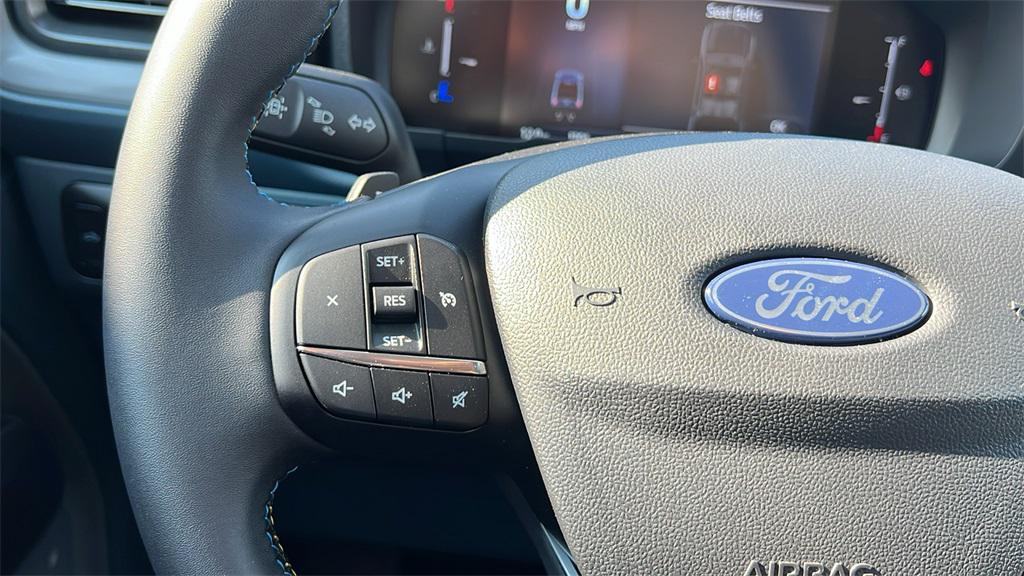 new 2025 Ford Maverick car, priced at $37,625