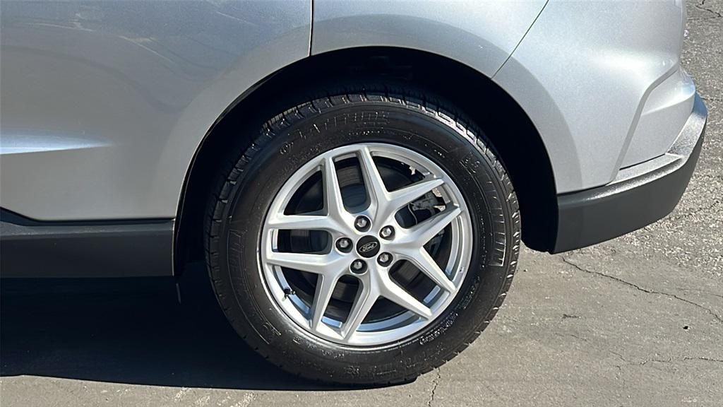 used 2023 Ford Edge car, priced at $26,328