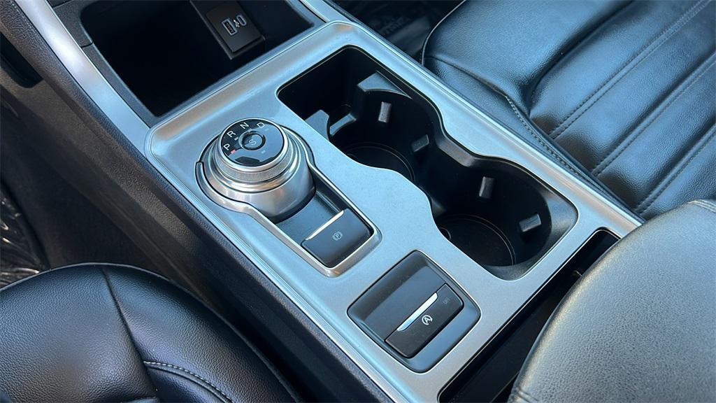 used 2023 Ford Edge car, priced at $26,328