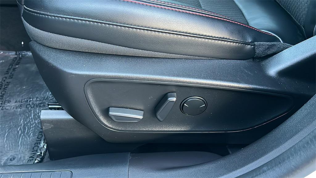 used 2023 Ford Escape car, priced at $29,788