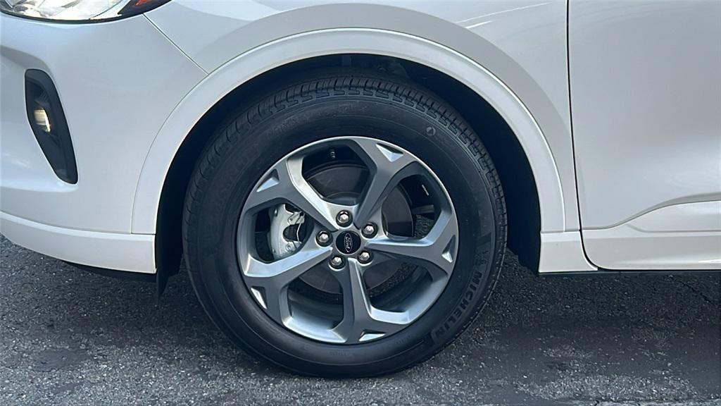 used 2023 Ford Escape car, priced at $29,788