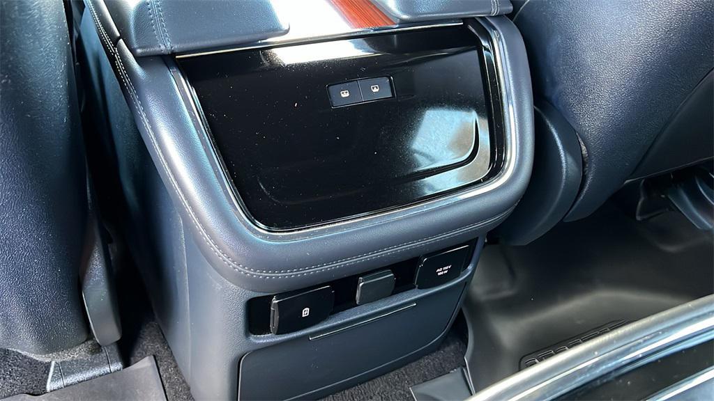 used 2023 Lincoln Navigator car, priced at $66,788
