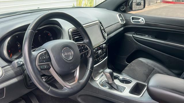 used 2021 Jeep Grand Cherokee car, priced at $31,924