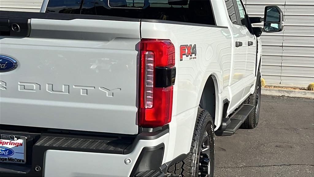 new 2025 Ford F-250 car, priced at $72,500