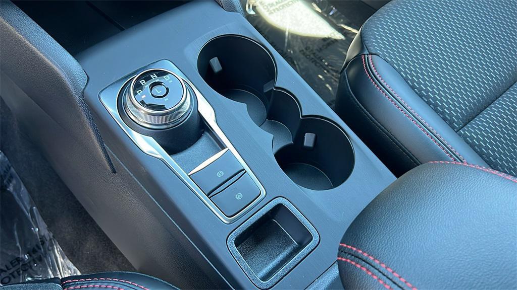 new 2025 Ford Escape car, priced at $33,690