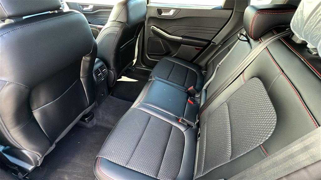 new 2025 Ford Escape car, priced at $33,690