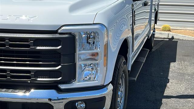new 2025 Ford F-350 car, priced at $82,117