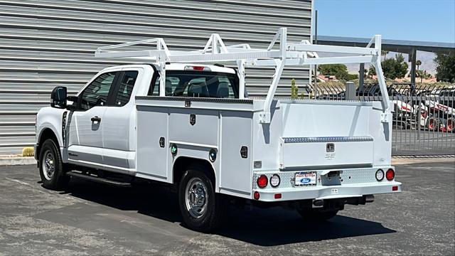 new 2025 Ford F-350 car, priced at $82,117