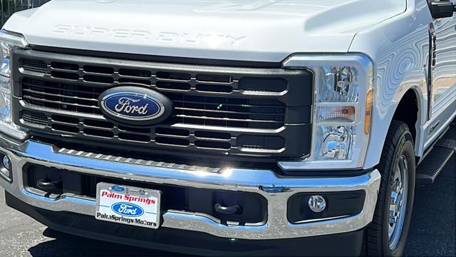 new 2025 Ford F-350 car, priced at $82,117