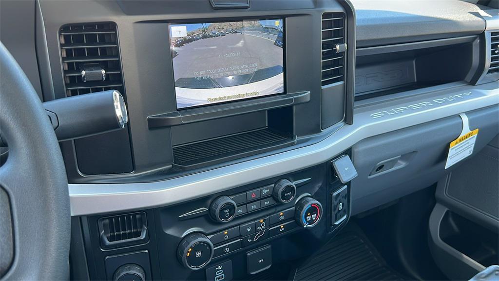 new 2025 Ford F-250 car, priced at $66,716