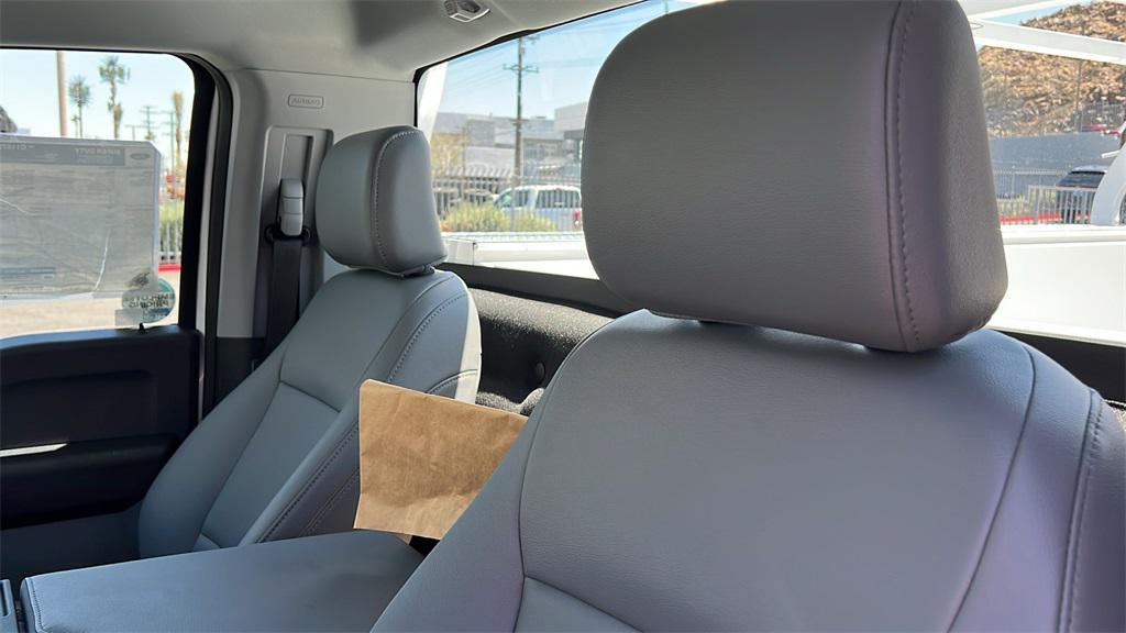new 2025 Ford F-250 car, priced at $66,716