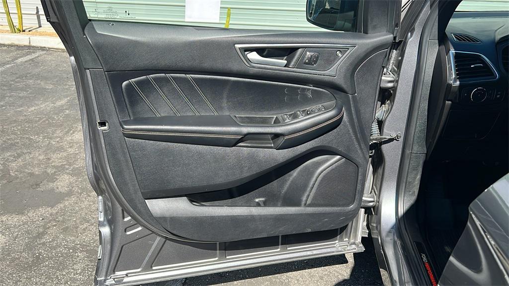 used 2022 Ford Edge car, priced at $32,788