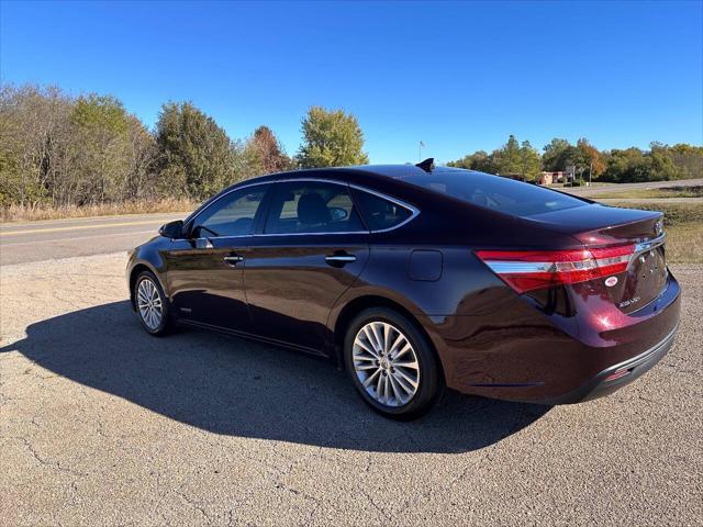 used 2014 Toyota Avalon Hybrid car, priced at $11,750