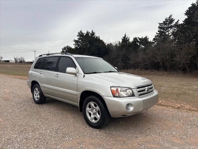 used 2007 Toyota Highlander car, priced at $9,875