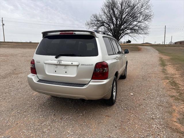 used 2007 Toyota Highlander car, priced at $9,875