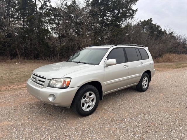 used 2007 Toyota Highlander car, priced at $9,875