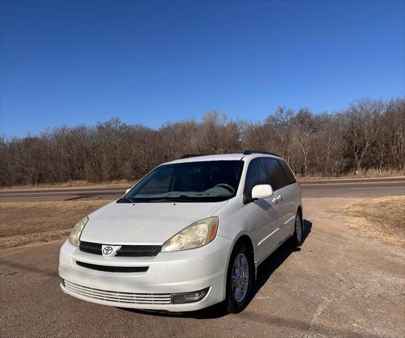 used 2004 Toyota Sienna car, priced at $8,499