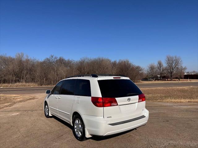 used 2004 Toyota Sienna car, priced at $8,499