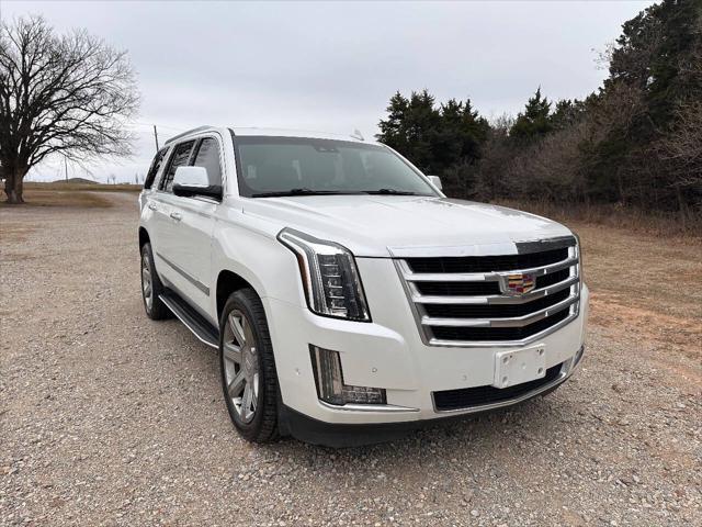 used 2018 Cadillac Escalade car, priced at $26,999