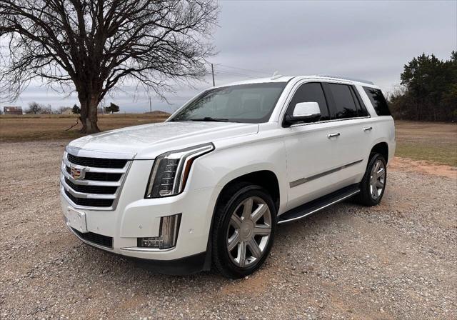 used 2018 Cadillac Escalade car, priced at $26,999