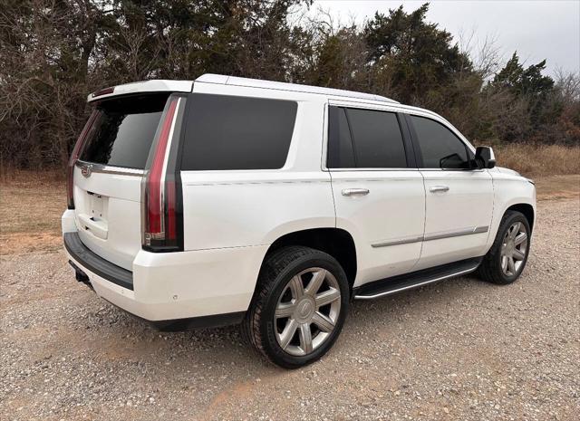 used 2018 Cadillac Escalade car, priced at $26,999