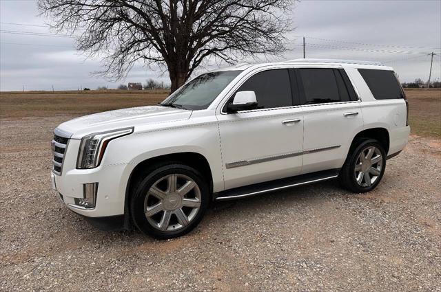 used 2018 Cadillac Escalade car, priced at $26,999