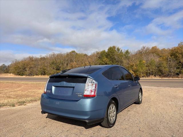 used 2007 Toyota Prius car, priced at $8,750