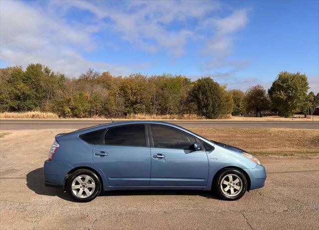 used 2007 Toyota Prius car, priced at $8,750