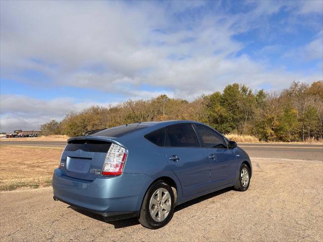 used 2007 Toyota Prius car, priced at $8,750