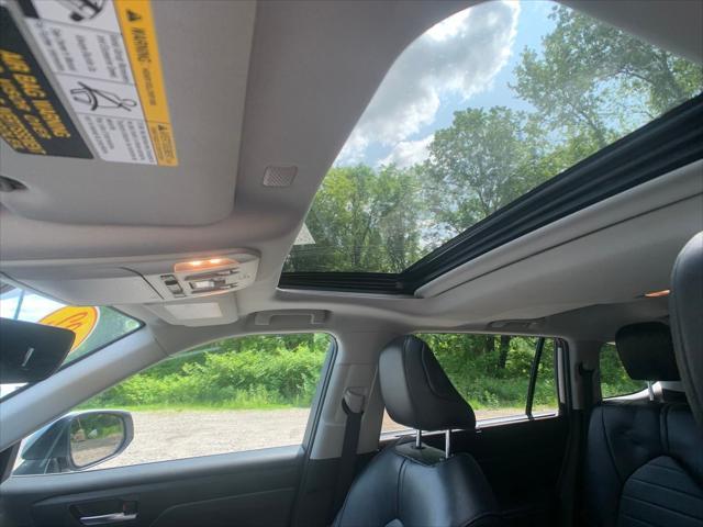 used 2022 Toyota Highlander car, priced at $36,998