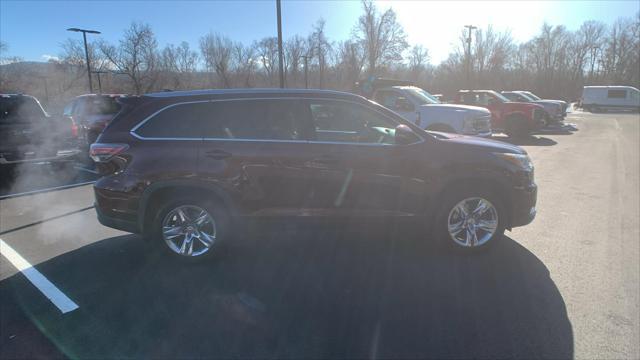 used 2014 Toyota Highlander car, priced at $21,898