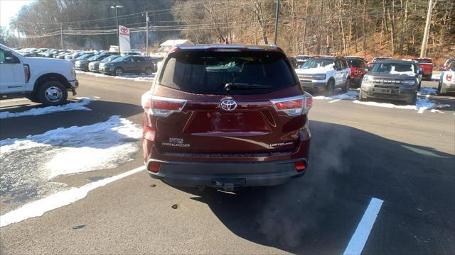 used 2014 Toyota Highlander car, priced at $21,898