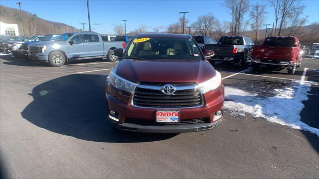 used 2014 Toyota Highlander car, priced at $21,898