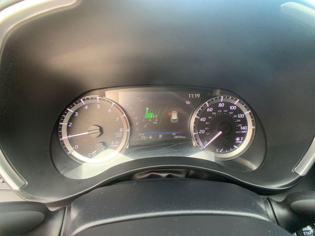 used 2023 Toyota Highlander car, priced at $36,998