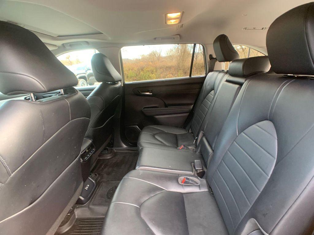 used 2023 Toyota Highlander car, priced at $36,998