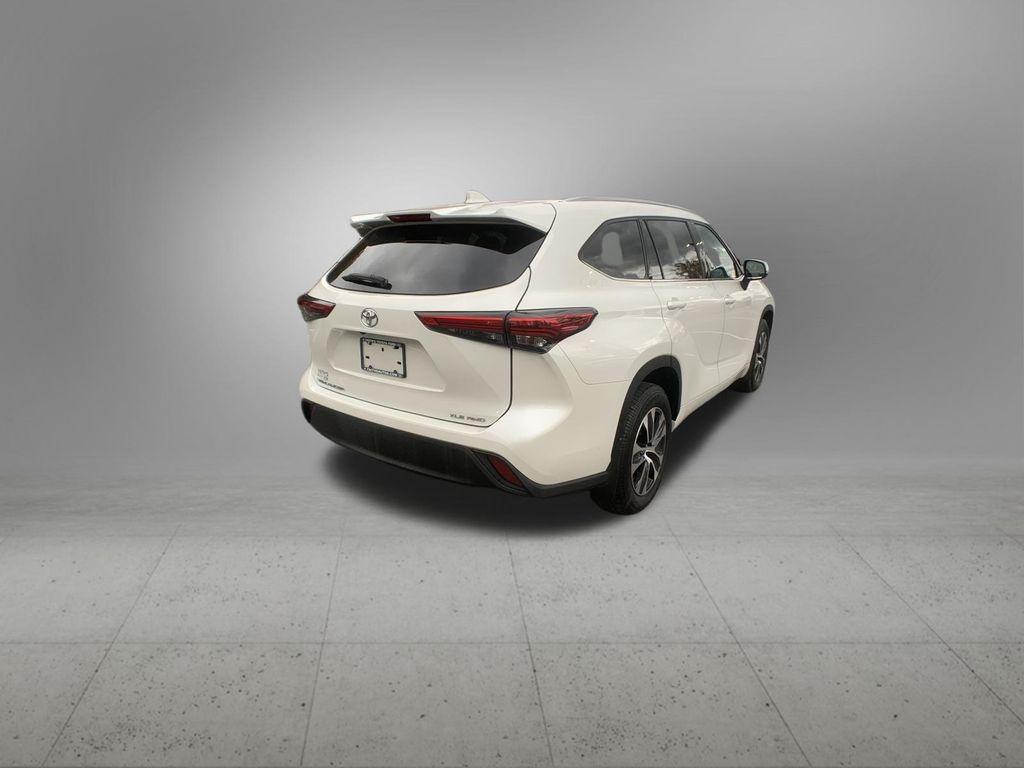 used 2020 Toyota Highlander car, priced at $29,698
