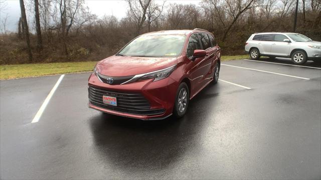 used 2024 Toyota Sienna car, priced at $45,595