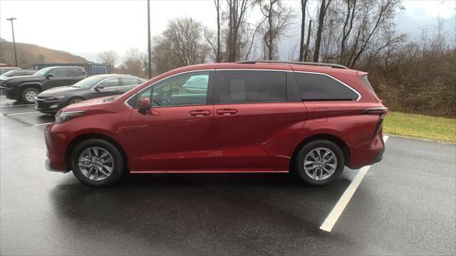 used 2024 Toyota Sienna car, priced at $45,595