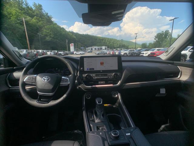 new 2025 Toyota Grand Highlander car, priced at $55,227