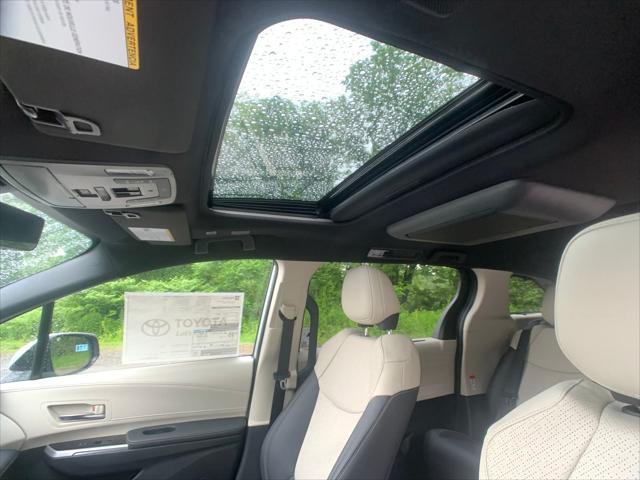 new 2025 Toyota Sienna car, priced at $61,644