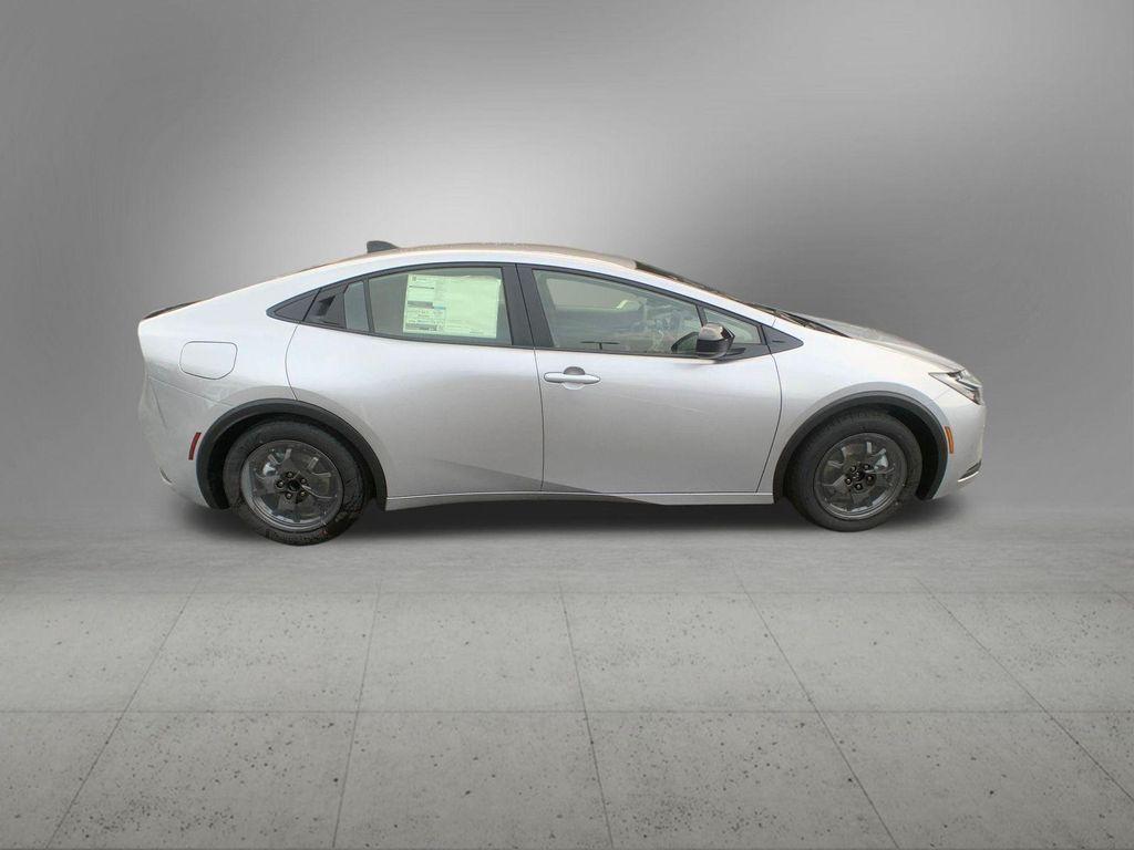 new 2026 Toyota Prius Plug-In Hybrid car, priced at $34,397
