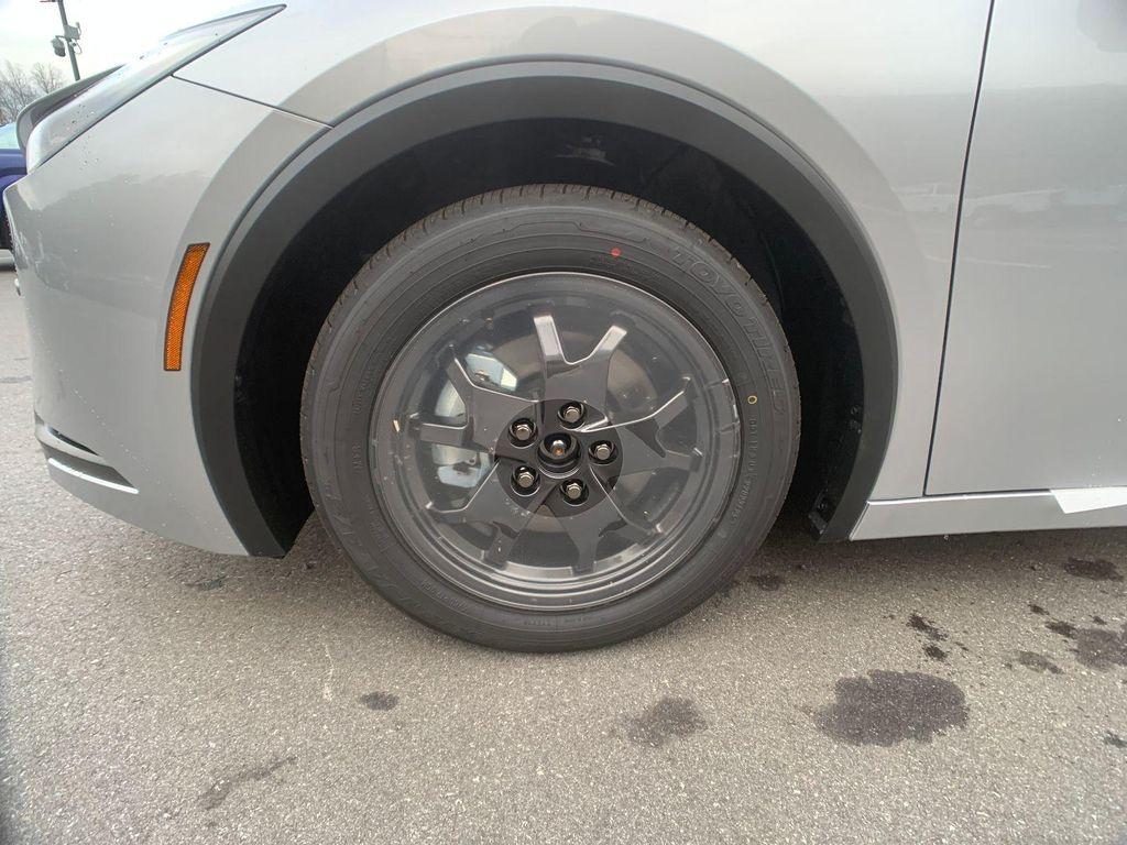 new 2026 Toyota Prius Plug-In Hybrid car, priced at $34,397