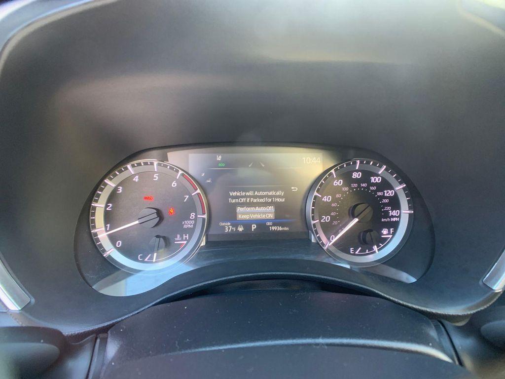 used 2024 Toyota Highlander car, priced at $38,998