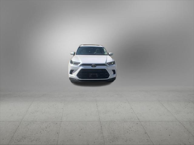 new 2025 Toyota Grand Highlander car, priced at $47,036