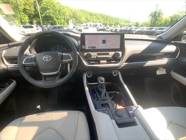 new 2025 Toyota Grand Highlander car, priced at $47,036