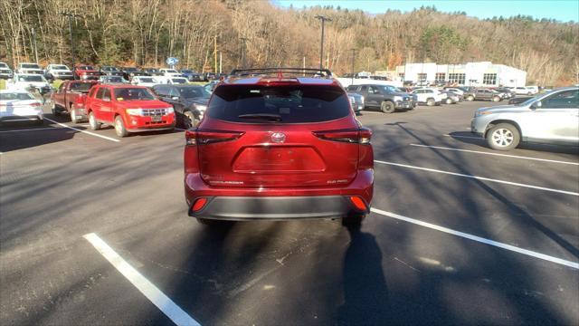 used 2023 Toyota Highlander car, priced at $37,998